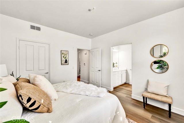 Detail Gallery Image 23 of 56 For 1203 Solvay Aisle, Irvine,  CA 92606 - 2 Beds | 2 Baths