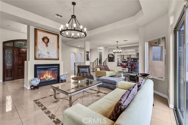 Detail Gallery Image 8 of 43 For 876 Harrington, Glendale,  CA 91207 - 4 Beds | 4 Baths