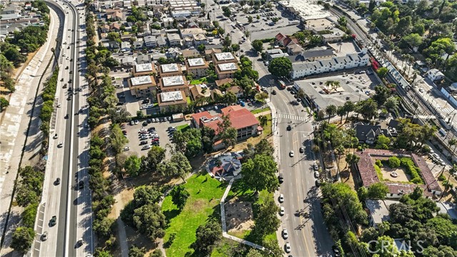 4564 N Figueroa Street, Los Angeles CA: https://media.crmls.org/medias/9be4565a-96a1-46ff-a684-0bce30db1430.jpg
