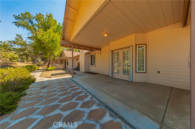 41028 Shandee Lane, Ahwahnee CA: https://media.crmls.org/medias/9be4917d-1b41-46da-95d2-3ad2160494bf.jpg