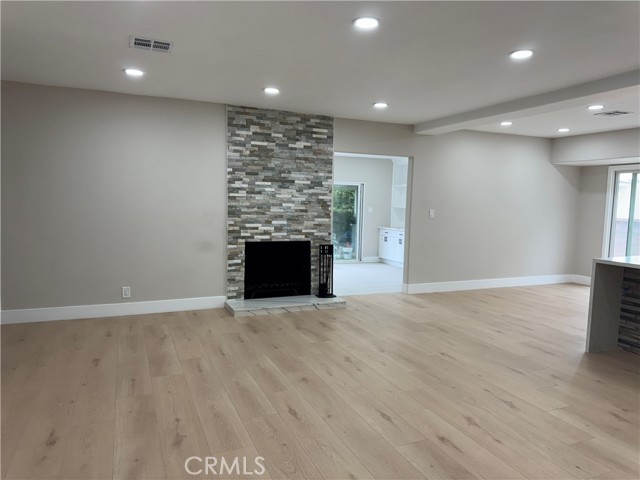 Detail Gallery Image 2 of 24 For 4609 Highgrove Ave, Torrance,  CA 90505 - 8 Beds | 3/2 Baths