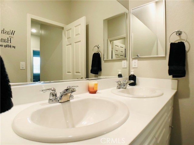Detail Gallery Image 22 of 50 For 24897 Miners View Ln, Moreno Valley,  CA 92557 - 4 Beds | 2/1 Baths