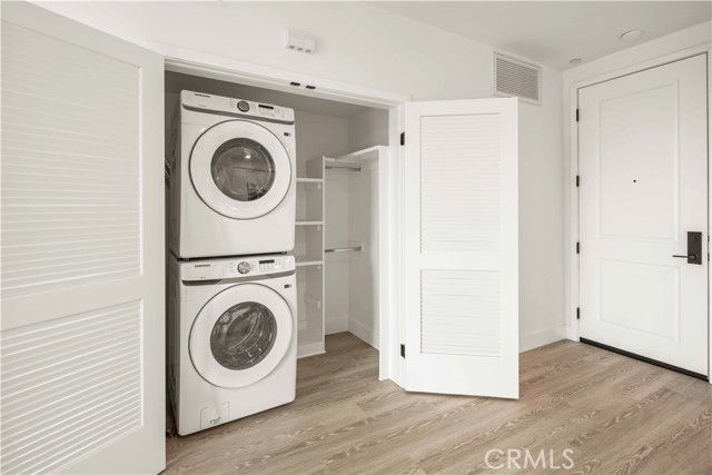 11714 Archwood Street, North Hollywood CA: https://media.crmls.org/medias/9be68c24-2add-42c6-9301-254647b06821.jpg
