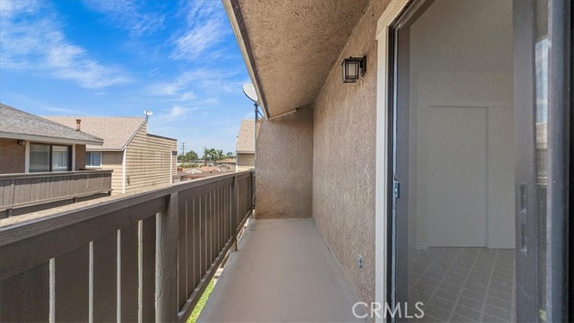 Detail Gallery Image 27 of 33 For 16414 Cornuta Ave #11,  Bellflower,  CA 90706 - 2 Beds | 2/1 Baths