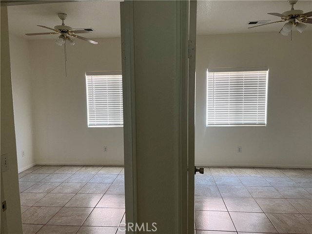2125 Coyote Avenue, Calexico CA: https://media.crmls.org/medias/9be6f0df-f794-4a50-8605-5e3fc39e091f.jpg