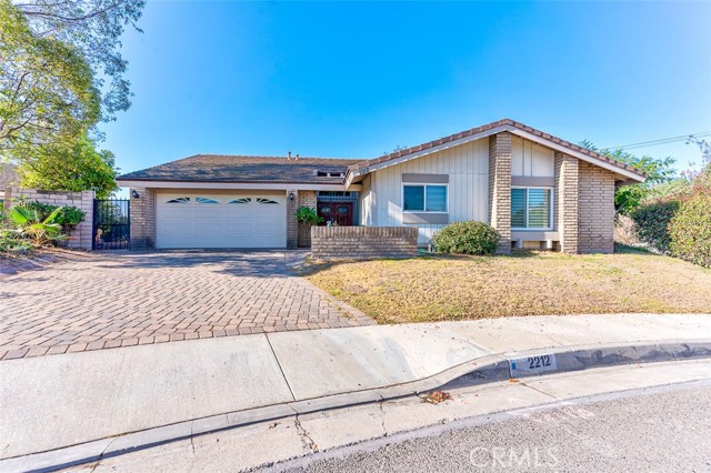 Detail Gallery Image 1 of 29 For 2212 Mountain Ridge Dr, Fullerton,  CA 92831 - 4 Beds | 2/1 Baths