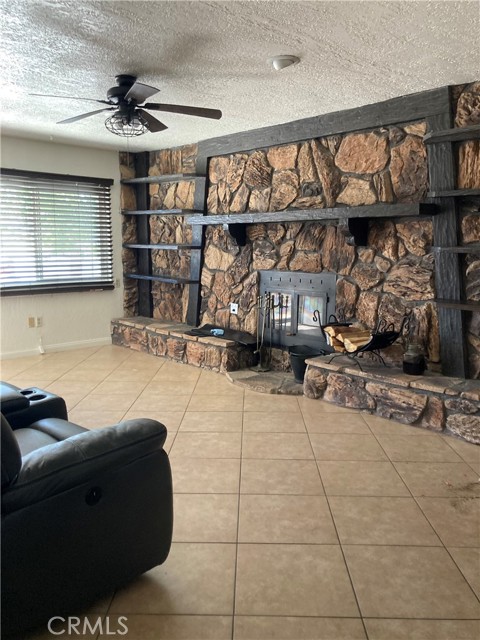 Detail Gallery Image 14 of 19 For 1201 E Elizabeth, Barstow,  CA 92311 - 4 Beds | 2 Baths