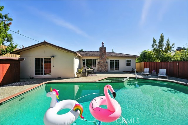 Detail Gallery Image 1 of 27 For 1319 Skyview Dr, Burlingame,  CA 94010 - 3 Beds | 2 Baths