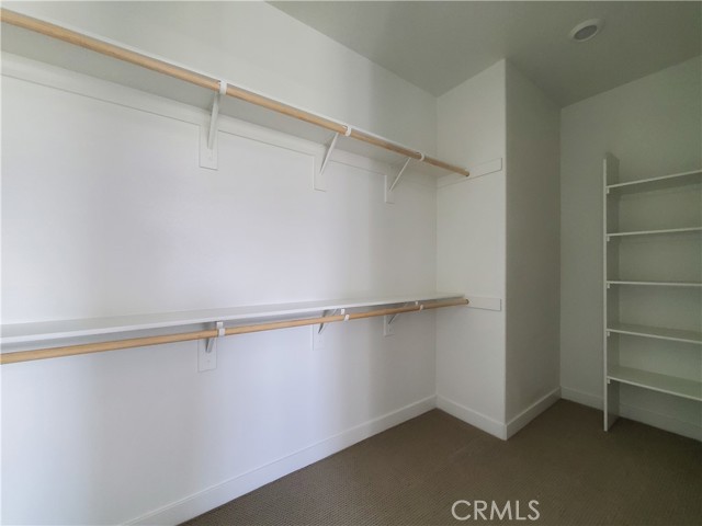 Detail Gallery Image 14 of 20 For 430 Transport, Tustin,  CA 92782 - 4 Beds | 3/1 Baths