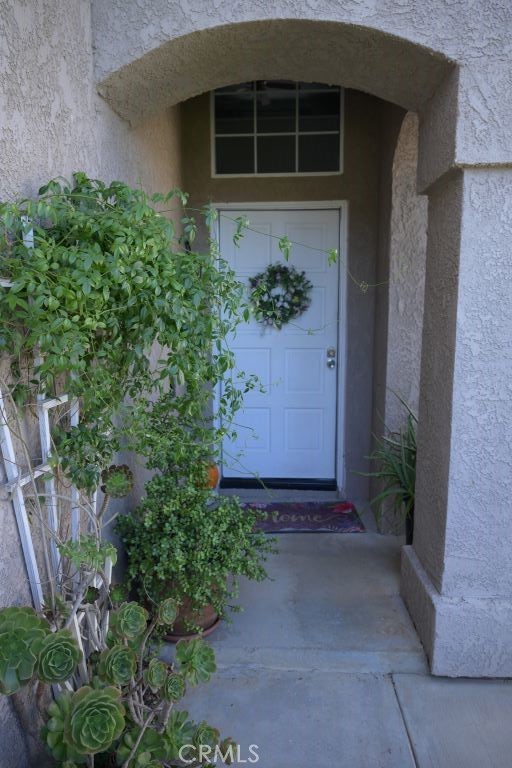 Detail Gallery Image 4 of 24 For 26819 Colt Dr, Corona,  CA 92883 - 4 Beds | 2/1 Baths