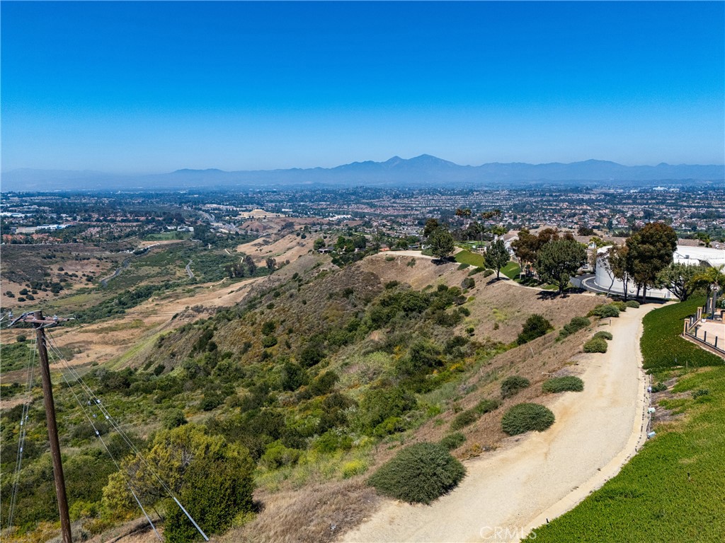 https://media.crmls.org/medias/9be9cde3-5372-4dd3-9722-823c68994157.jpg?preset=X-Large