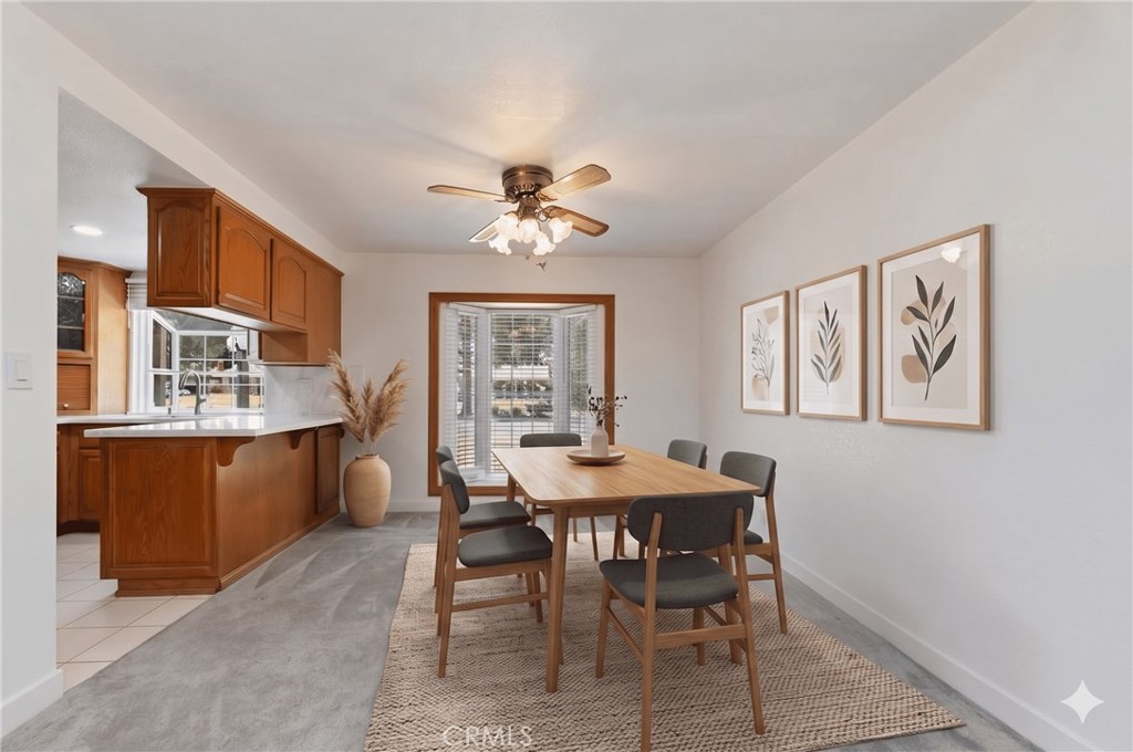 https://media.crmls.org/medias/9beaafd3-ff6e-4c68-8f27-7a2a6040acc8.jpg?preset=X-Large