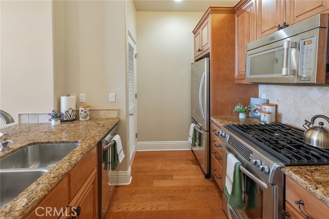 Detail Gallery Image 14 of 41 For 901 Deep Valley Dr #213,  Rolling Hills Estates,  CA 90274 - 1 Beds | 1 Baths