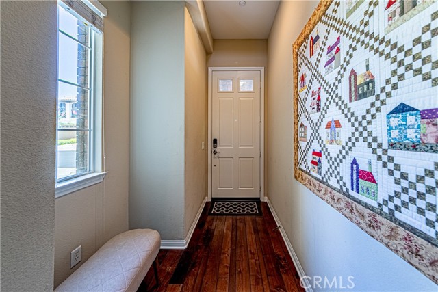18956 Northern Dancer Lane, Yorba Linda CA: https://media.crmls.org/medias/9bec879d-2527-4f9f-b50b-abd48533d866.jpg