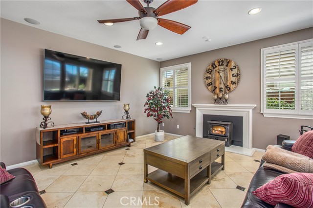 33411 Miners Drive, Yucaipa CA: https://media.crmls.org/medias/9bed30e2-4301-4810-ad09-c1923d2693d1.jpg