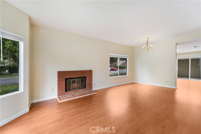 Detail Gallery Image 6 of 28 For 120 Monroe, Irvine,  CA 92620 - 3 Beds | 2/1 Baths