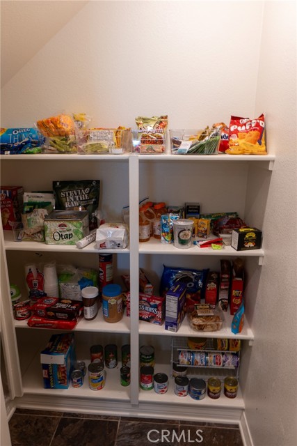 Detail Gallery Image 7 of 32 For 1099 Little Leaf, Calimesa,  CA 92320 - 3 Beds | 2/1 Baths