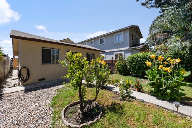 Image 2 for 1116 E 111th Dr, Los Angeles, CA 90059