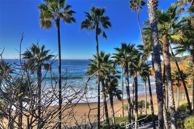 Detail Gallery Image 5 of 21 For 2495 Riviera Dr, Laguna Beach,  CA 92651 - 5 Beds | 6/3 Baths