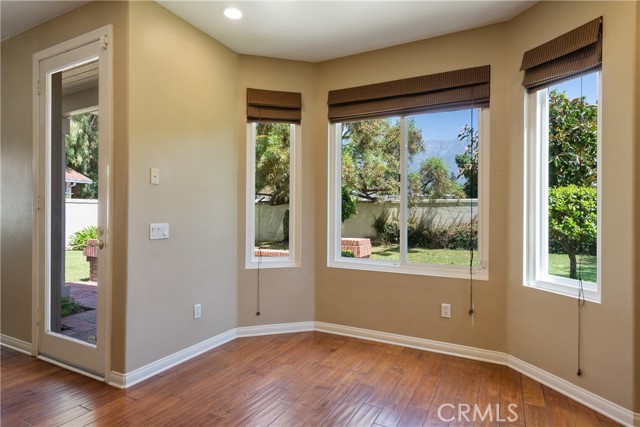 9320 Isaac Lord Drive, Rancho Cucamonga CA: https://media.crmls.org/medias/9bf1c441-9e50-44ae-b4f8-559fe3625884.jpg