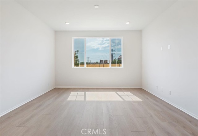 Detail Gallery Image 7 of 21 For 16109 Linden Ln, Chino,  CA 91708 - 3 Beds | 3 Baths