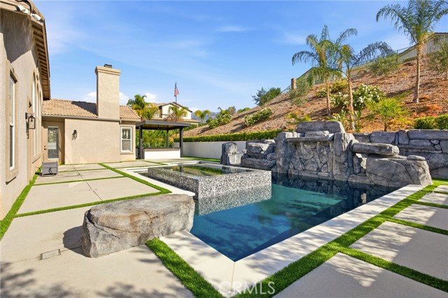 Detail Gallery Image 30 of 46 For 13405 Mesa Crest, Yucaipa,  CA 92399 - 4 Beds | 2/1 Baths