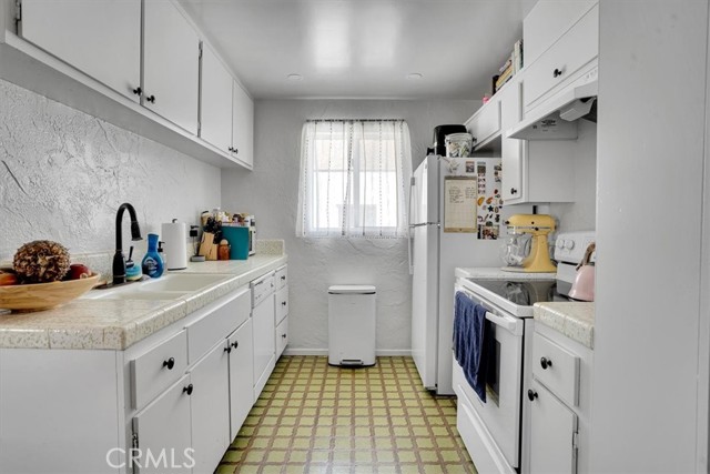 Detail Gallery Image 20 of 46 For 2212 Grant Ave, Redondo Beach,  CA 90278 - – Beds | – Baths