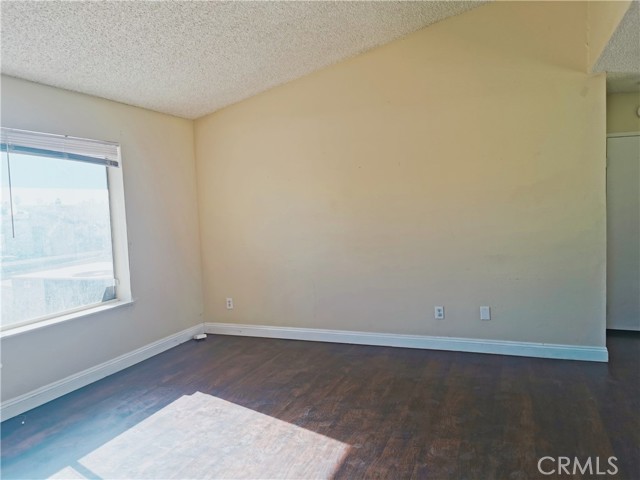 Detail Gallery Image 5 of 13 For 2350 Osbun Rd #42,  San Bernardino,  CA 92404 - 1 Beds | 1 Baths