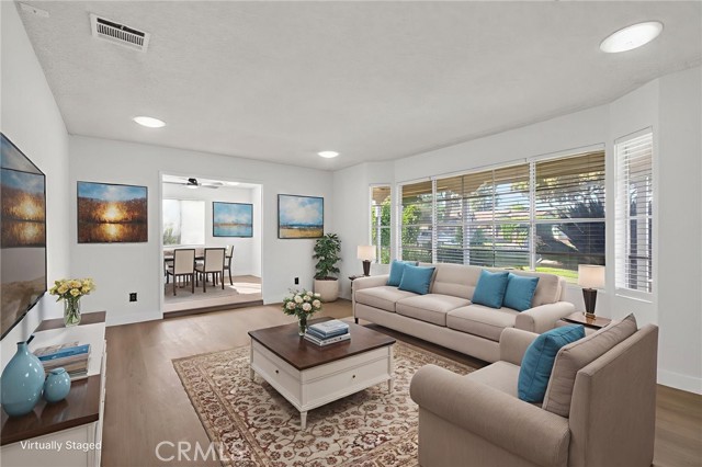 Detail Gallery Image 9 of 43 For 2843 James St, Corona,  CA 92881 - 3 Beds | 2 Baths