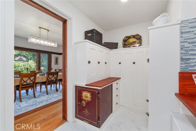 Detail Gallery Image 21 of 75 For 24 W Hilton Ave, Redlands,  CA 92373 - 5 Beds | 4 Baths