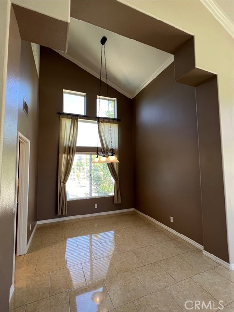 Detail Gallery Image 10 of 28 For 37 via Gatillo, Rancho Santa Margarita,  CA 92688 - 3 Beds | 2/1 Baths