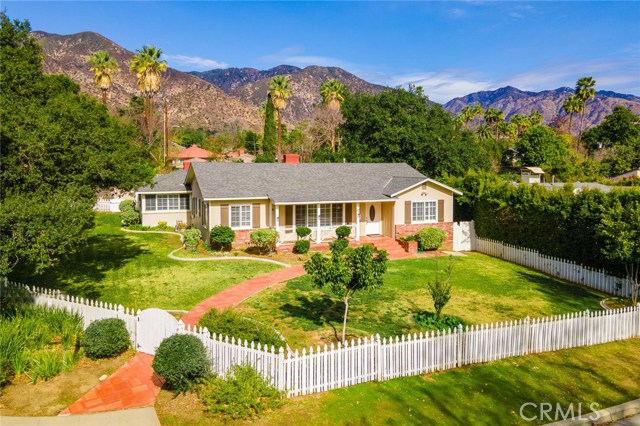 Photo of 11 E Bonita Avenue, Sierra Madre, CA 91024