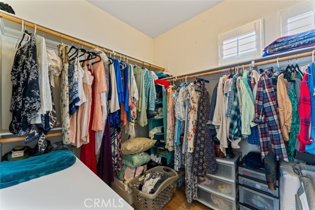 Detail Gallery Image 38 of 63 For 15520 Megan Dr, Canyon Country,  CA 91387 - 5 Beds | 4 Baths