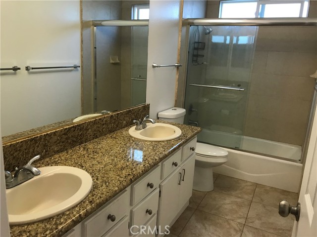 Detail Gallery Image 18 of 24 For 3 Morris Rd, Irvine,  CA 92620 - 4 Beds | 2 Baths