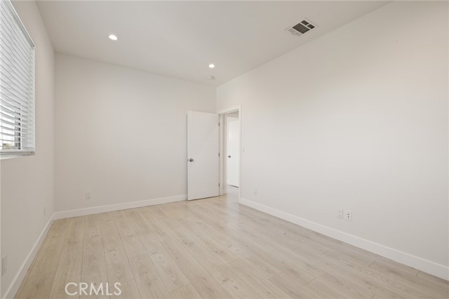 Detail Gallery Image 36 of 53 For 1143 Irolo St, Los Angeles,  CA 90006 - 12 Beds | 14 Baths