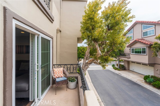 Detail Gallery Image 20 of 51 For 19322 Archfield Ln, Huntington Beach,  CA 92648 - 3 Beds | 2/1 Baths