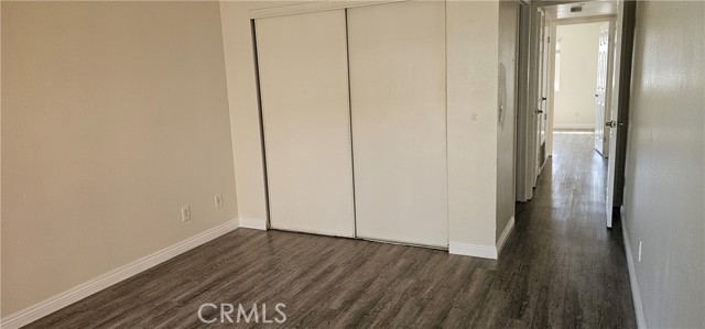 Image 8 of 14 For 1083 Circle City  202