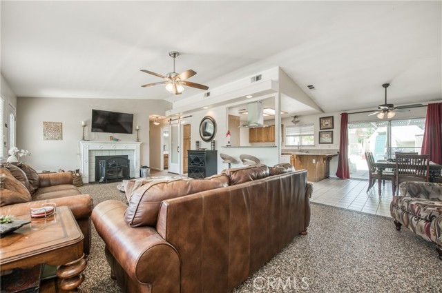 Detail Gallery Image 8 of 66 For 42883 Revis Ct, Coarsegold,  CA 93614 - 3 Beds | 2 Baths