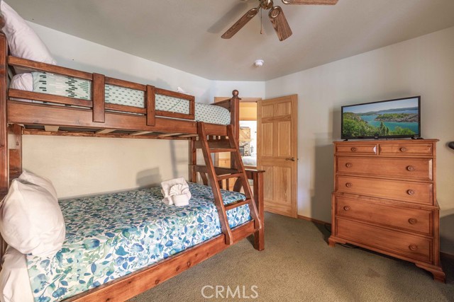 285 Santa Clara Boulevard, Big Bear Lake, CA 92315