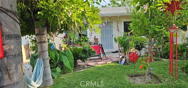 450 W D Street, Colton CA: https://media.crmls.org/medias/9bf990eb-b134-4a68-be3d-4f5758af7644.jpg