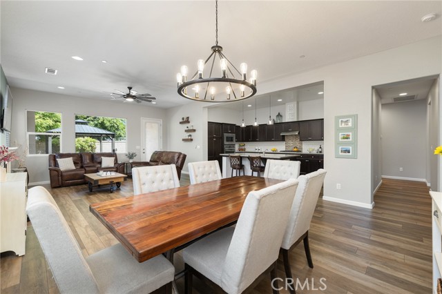 3771 Wrenwood Avenue, Clovis CA: https://media.crmls.org/medias/9bf9a16a-73ee-478a-8ec9-62aa75e295d3.jpg