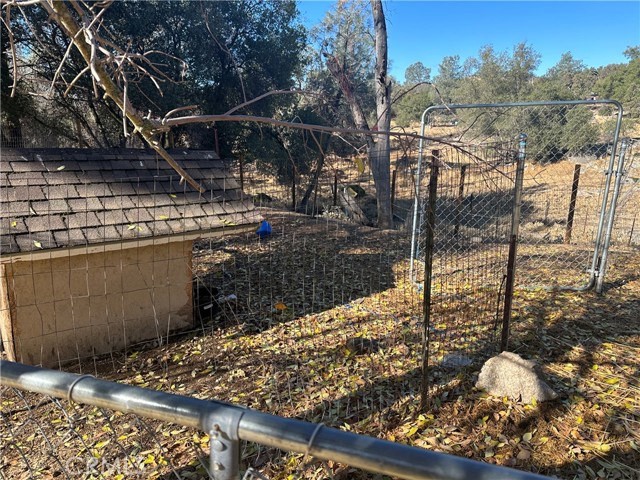 Detail Gallery Image 32 of 59 For 28923 Highway 41, Coarsegold,  CA 93614 - 3 Beds | 3 Baths