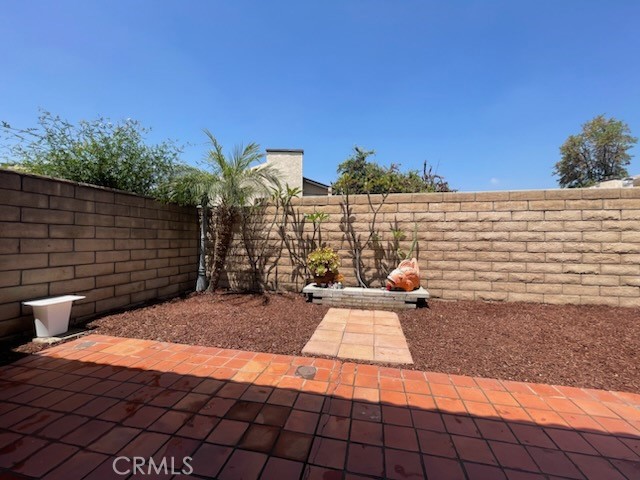 Detail Gallery Image 21 of 34 For 1432 E Foothill Bld, Glendora,  CA 91741 - 2 Beds | 2/1 Baths