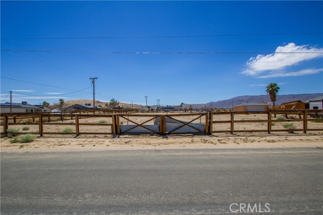 Detail Gallery Image 37 of 46 For 74837 Diamond Bar Rd, Twentynine Palms,  CA 92277 - 4 Beds | 2/1 Baths