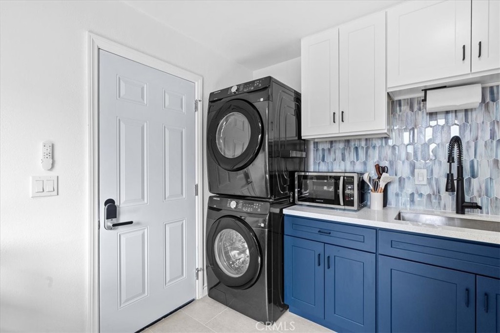 9bfbcda0 51d8 4a37 Aca4 3a2e2576b6d5