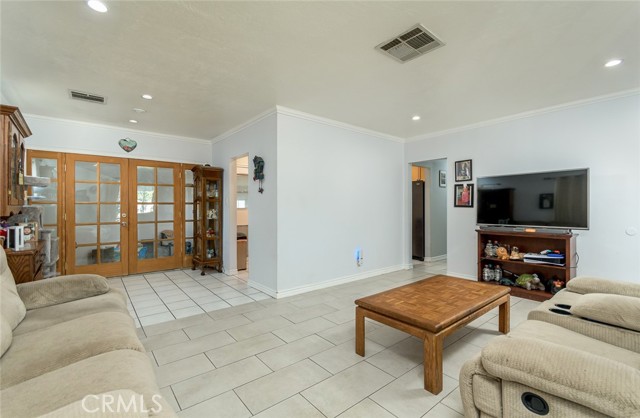 Detail Gallery Image 7 of 32 For 15006 San Jose St, –,  CA 91345 - 3 Beds | 1 Baths