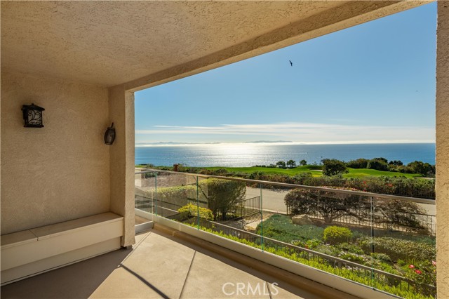 3200 La Rotonda Drive, Rancho Palos Verdes, California 90275, 3 Bedrooms Bedrooms, ,1 BathroomBathrooms,Residential,Sold,La Rotonda,PV22018783