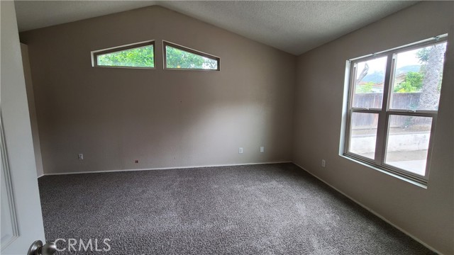 Detail Gallery Image 16 of 32 For 4921 Lake Park Ct, Fallbrook,  CA 92028 - 4 Beds | 2 Baths