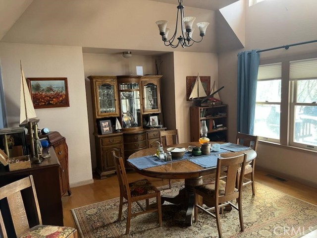 Detail Gallery Image 14 of 61 For 13449 Anderson Rd, Lower Lake,  CA 95457 - 4 Beds | 3 Baths