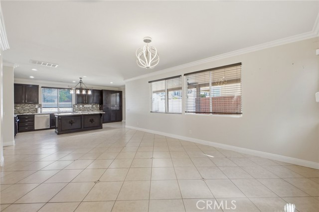 Detail Gallery Image 21 of 72 For 33413 Alagon, Temecula,  CA 92592 - 4 Beds | 2/1 Baths